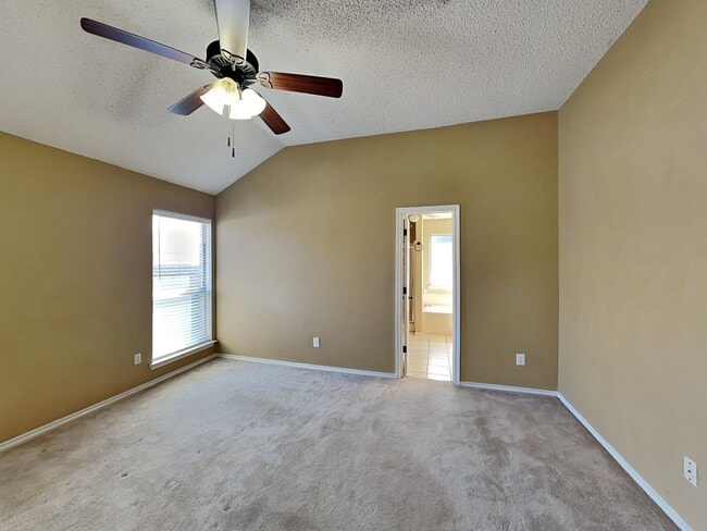 Building Photo - MOVE-IN READY NOW! Corner Lot in White Settlement ISD!