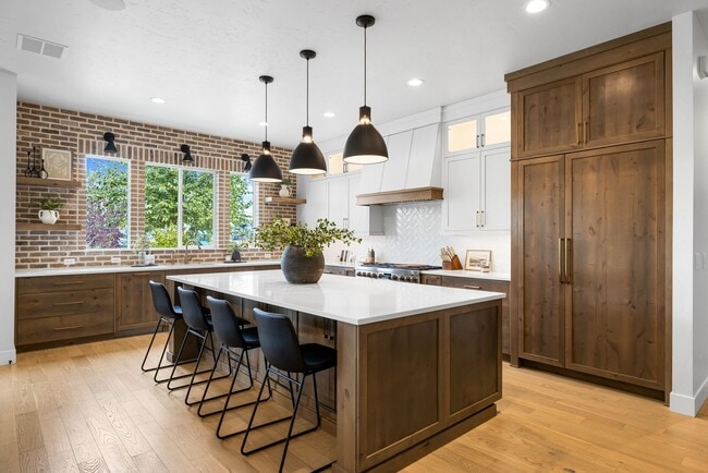 Building Photo - 7940 W Mirror Pond Dr