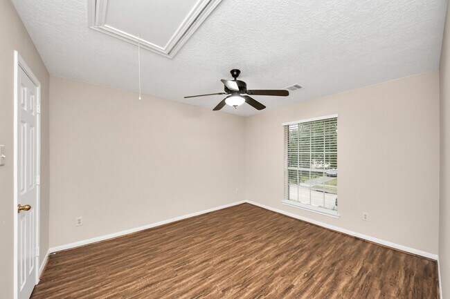 Building Photo - 4126 Midstream Dr