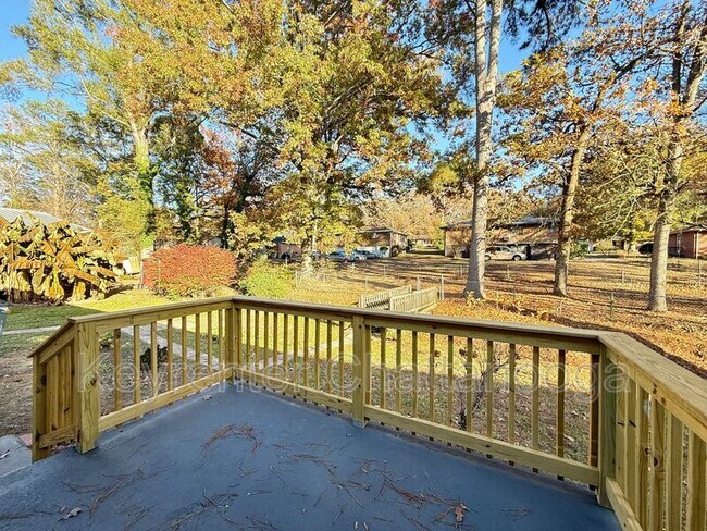 Building Photo - 4573 Tricia Dr