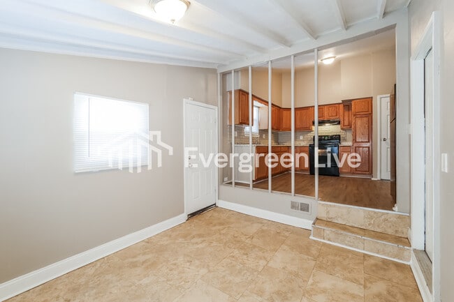 Building Photo - 11303 Herrick Ave