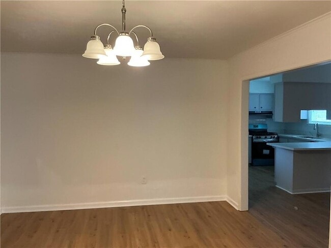 Building Photo - 5008 Academy Dr
