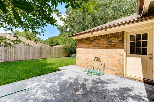 Building Photo - 4814 Cotter Ln