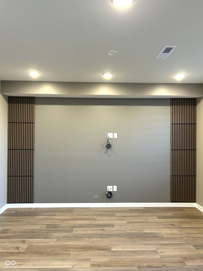 Building Photo - 3277 Haflinger Dr