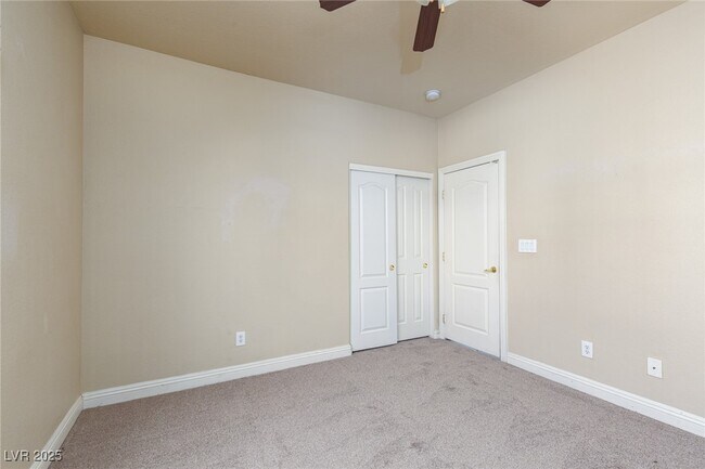 Building Photo - 9029 Mossy Hollow Ave