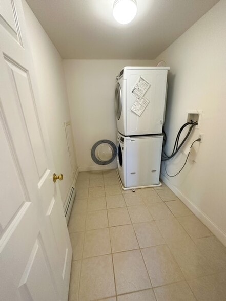 Building Photo - 54 Gettysburg Ave