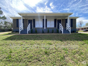 Building Photo - 3449 Arnold Rd