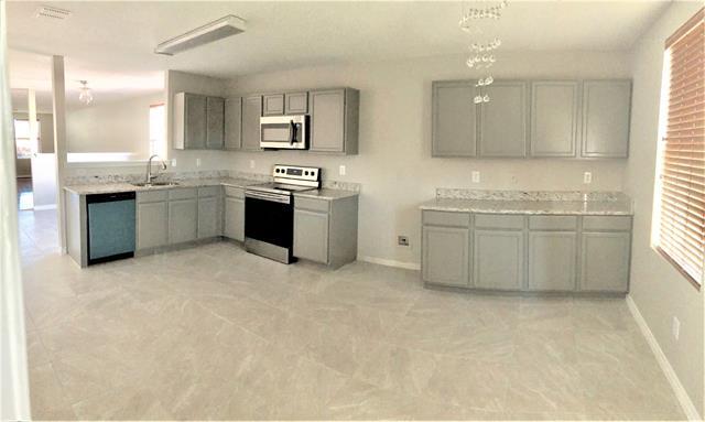 Building Photo - 1620 Flagstone Ln