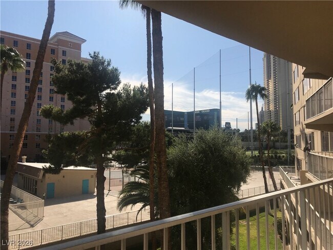 Building Photo - 205 E Harmon Ave