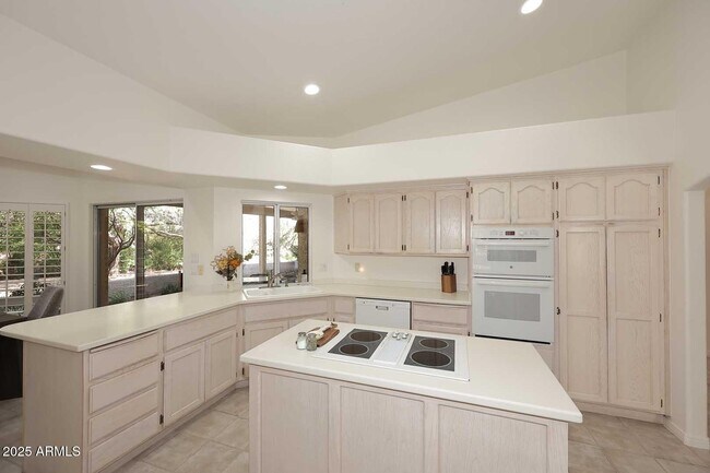 Building Photo - 18510 E Leather Ln