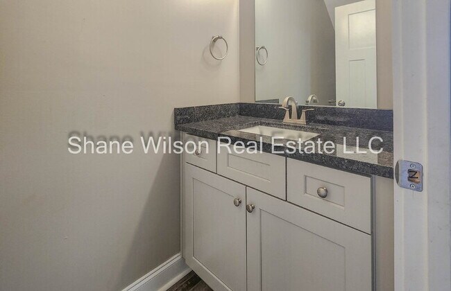 Building Photo - 3263 Chattanooga Rd