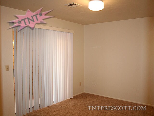Building Photo - Condo in Montana Villas HOA ~ HOLD
