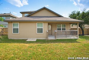 Building Photo - 14251 Geyserite Ave