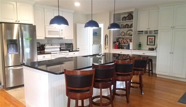Building Photo - 27 Sanderling Way