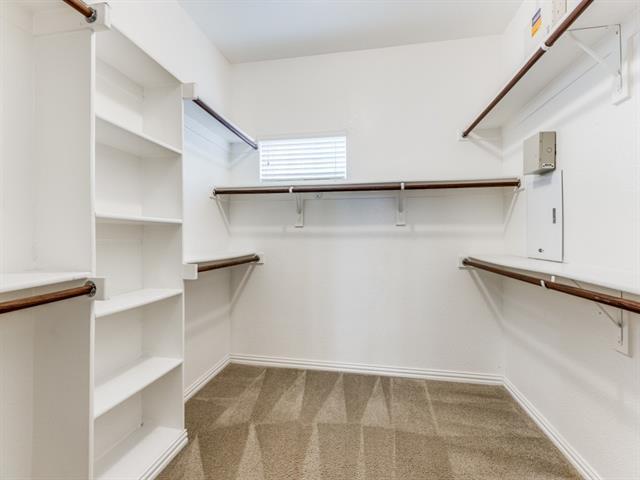 Building Photo - 3545 Bellaire Ct