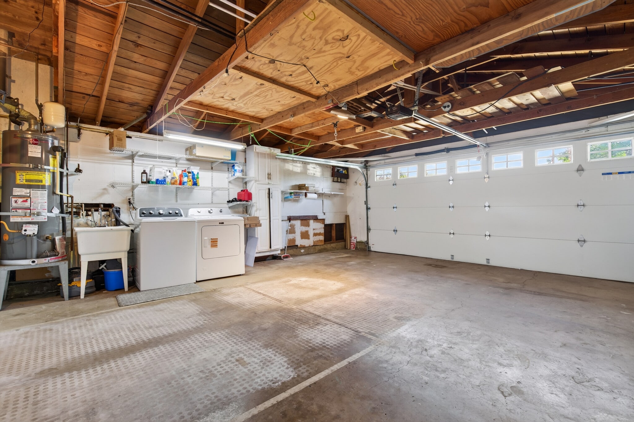 Building Photo - 4144 Tolowa St