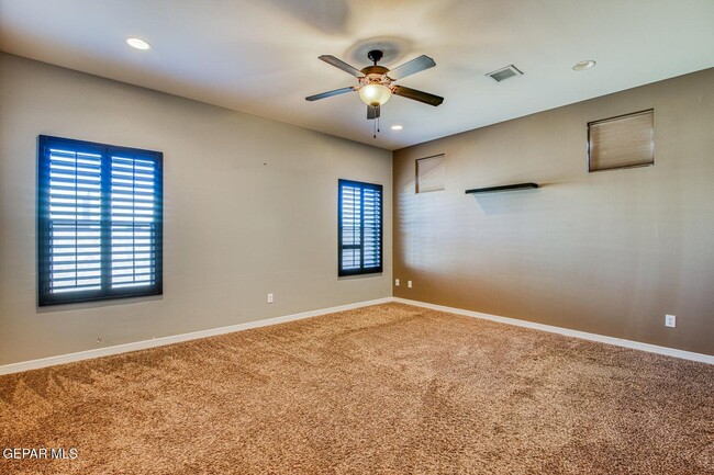 Building Photo - 14509 Holly Springs