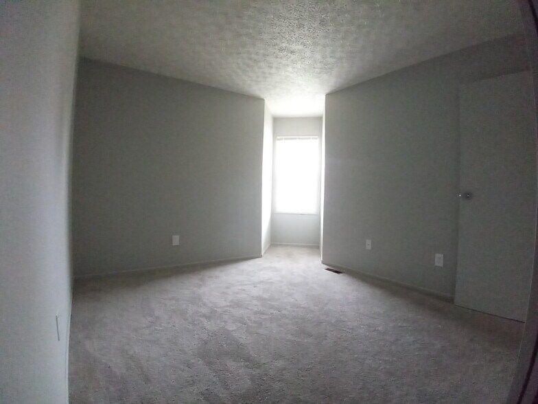 Building Photo - 3941 Millstone Rd