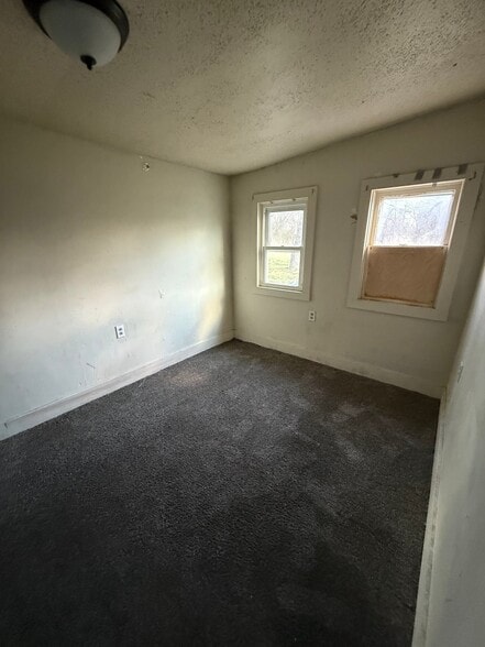 Building Photo - 803 E Whitmer St