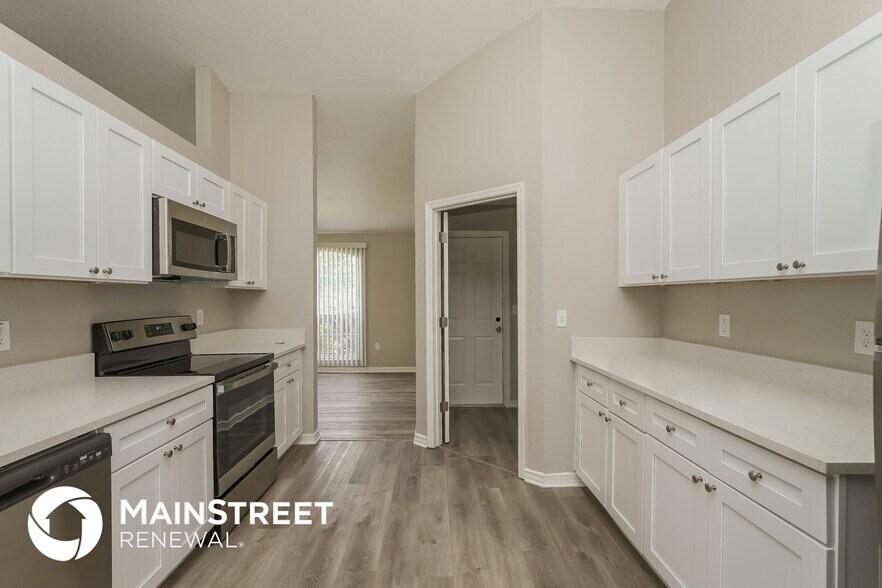 Building Photo - 3507 Manor Loop