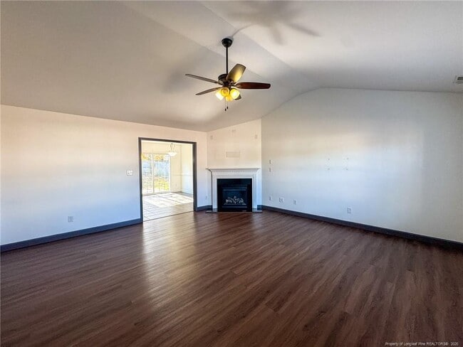 Building Photo - 142 Crestwood Ln