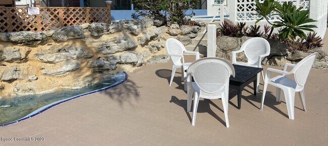 Building Photo - 146 Bimini Rd