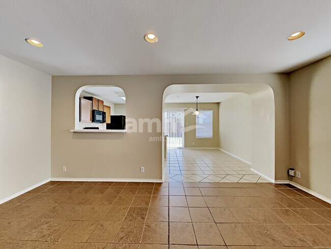 Building Photo - 10124 Del Lago Ct