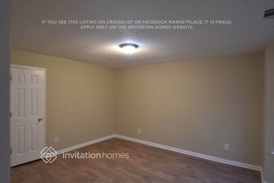Building Photo - 4183 Kingship Dr