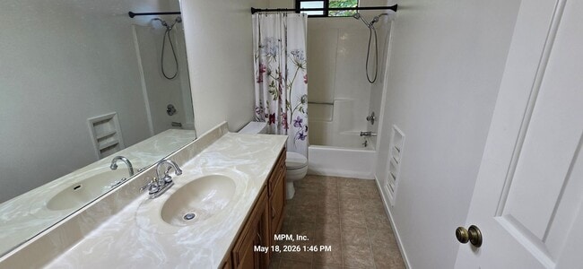 Building Photo - 3 bedroon 2 bath home