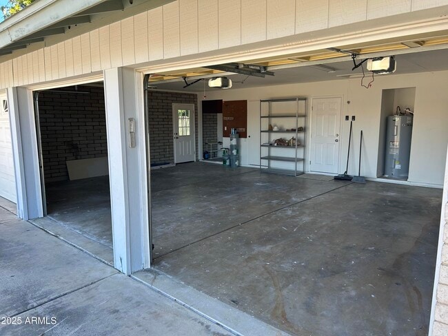 Building Photo - 7211 N 46th Ave