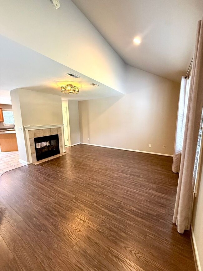 Building Photo - Single Family Home off Chapel Hill