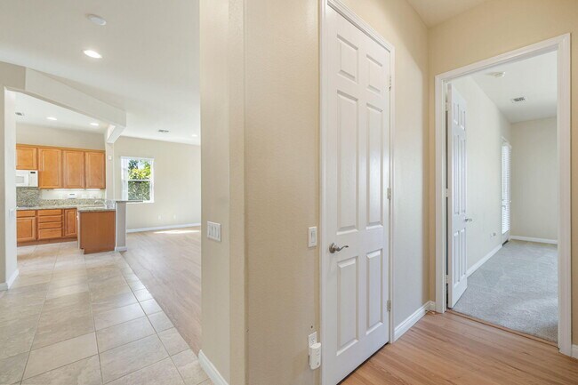 Building Photo - 80188 Camino Santa Elise