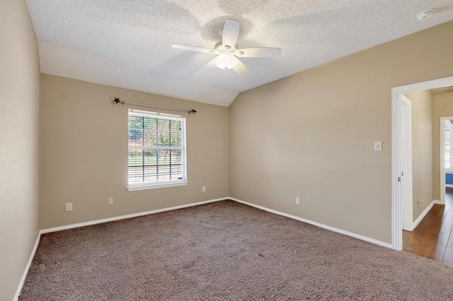Building Photo - 9700 Wolf Creek Dr