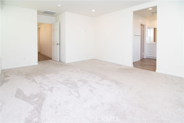 Building Photo - 1592 Redwoods Drive Pl