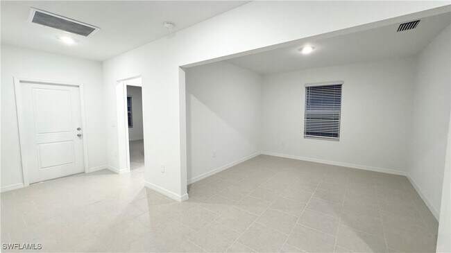 Building Photo - 17208 CANTU Ct