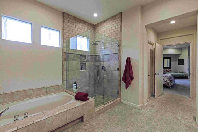 Building Photo - 413 White Horse Trail
