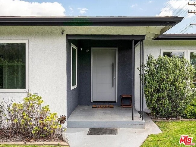 Building Photo - 6302 N San Gabriel Blvd