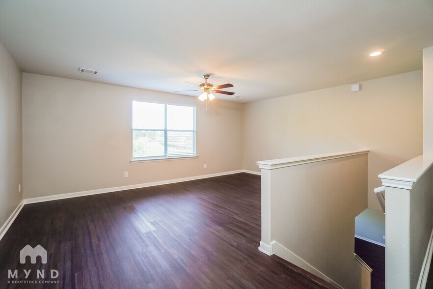Building Photo - 28846 Llano River Loop