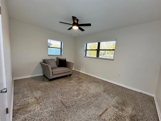 Building Photo - 5618 Aileen Dr