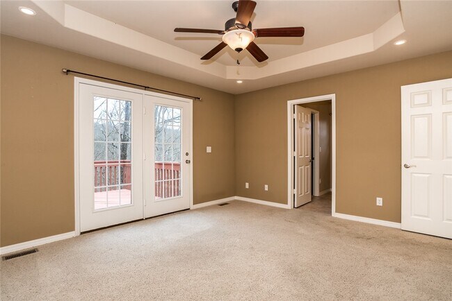 Building Photo - 5 Wreston Ln