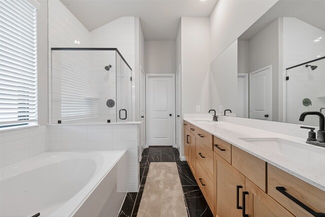 Building Photo - 27306 Ky Cv Ct