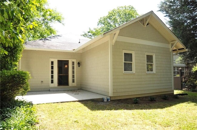 Building Photo - 950 Rupley Dr NE