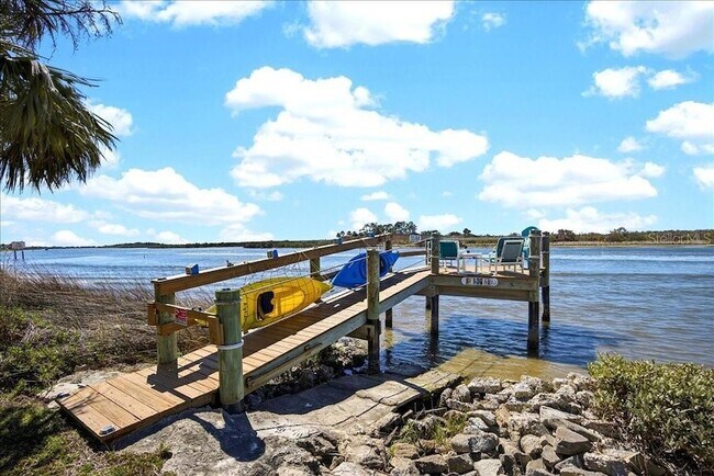 Building Photo - 1 N Ocean Palm Villas