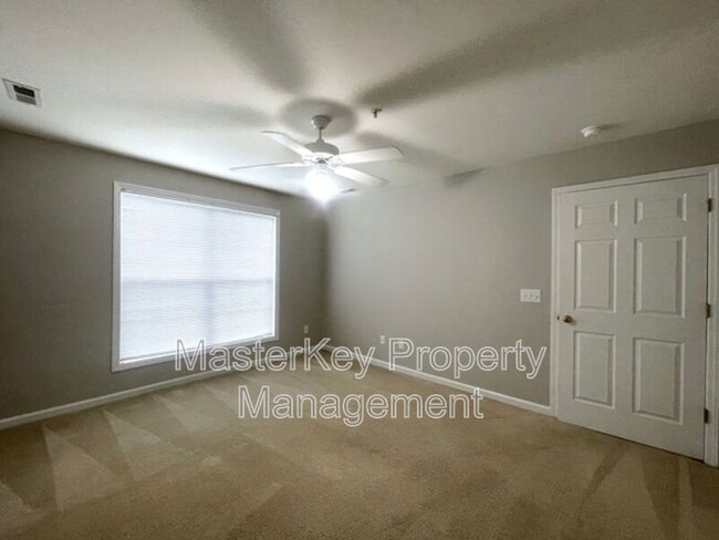 Building Photo - 1113 Chenille Dr