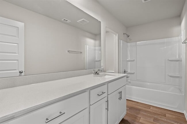 Building Photo - 2713 Towy Rd