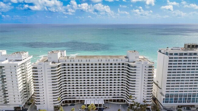 Building Photo - 5555 Collins Ave