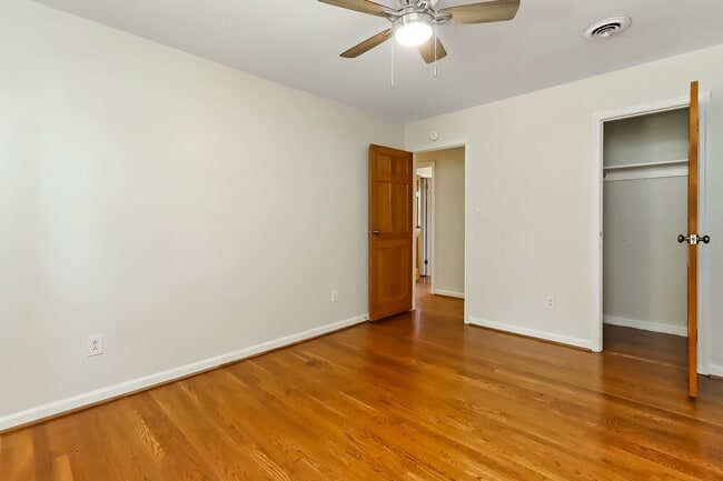 Building Photo - 120 Kohler Crescent