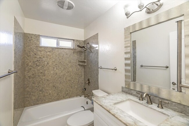 Building Photo - Remodeled 4-Bedroom San Jose Home With Lar...