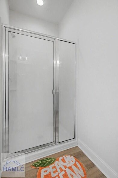 Building Photo - 413 Mcclelland Lp NE