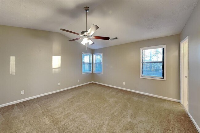 Building Photo - 1510 River Rock Trce